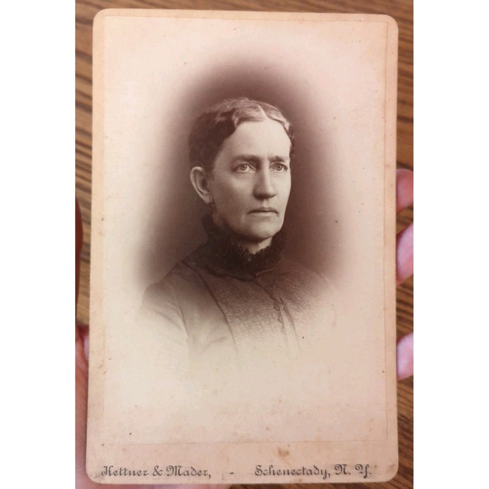 Antique Cabinet Card Photo Woman Kettner & Mader Schenectady New York Portrait